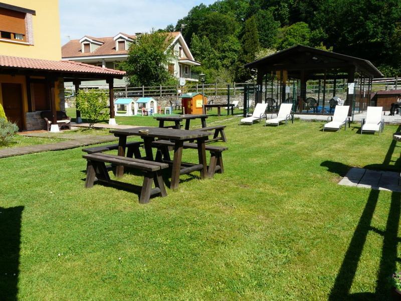 Apartamentos El Castaneu Corao 외부 사진