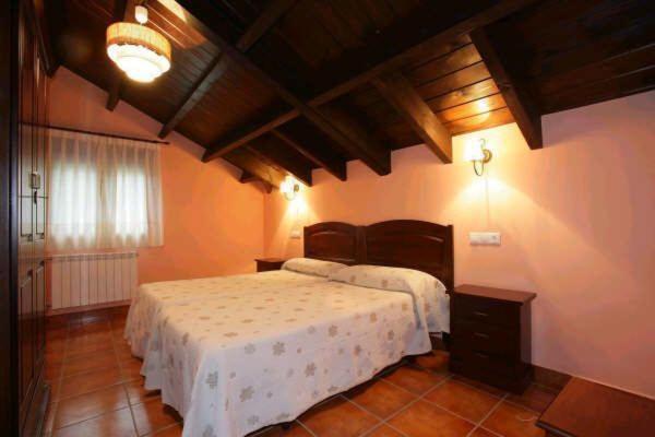 Apartamentos El Castaneu Corao 외부 사진