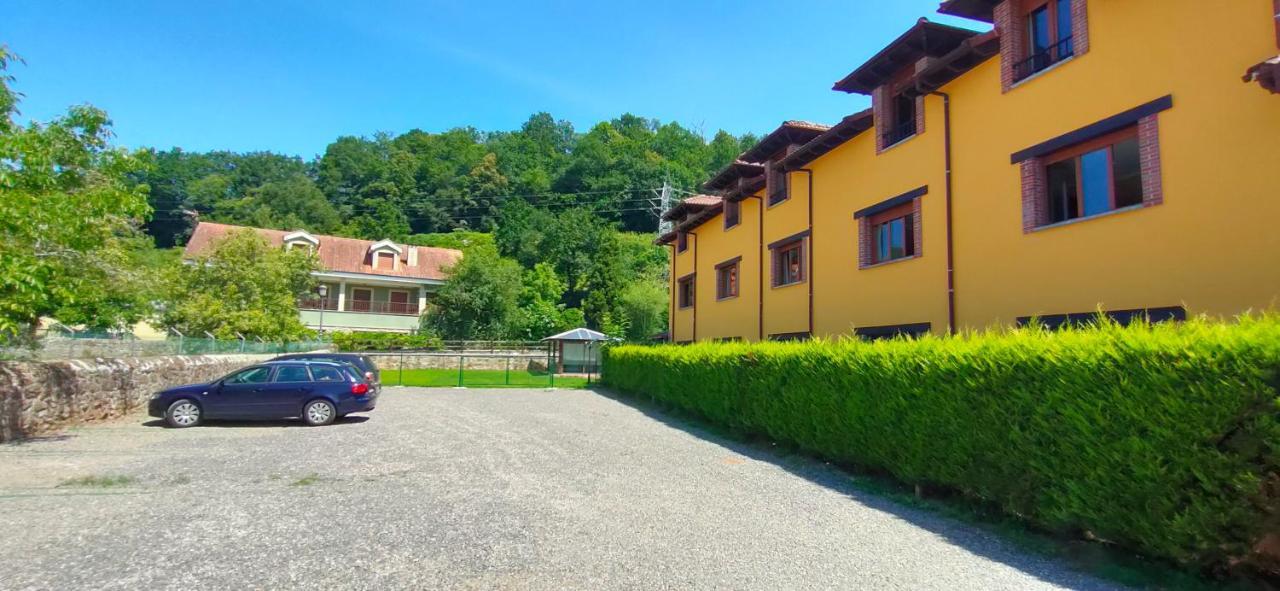 Apartamentos El Castaneu Corao 외부 사진