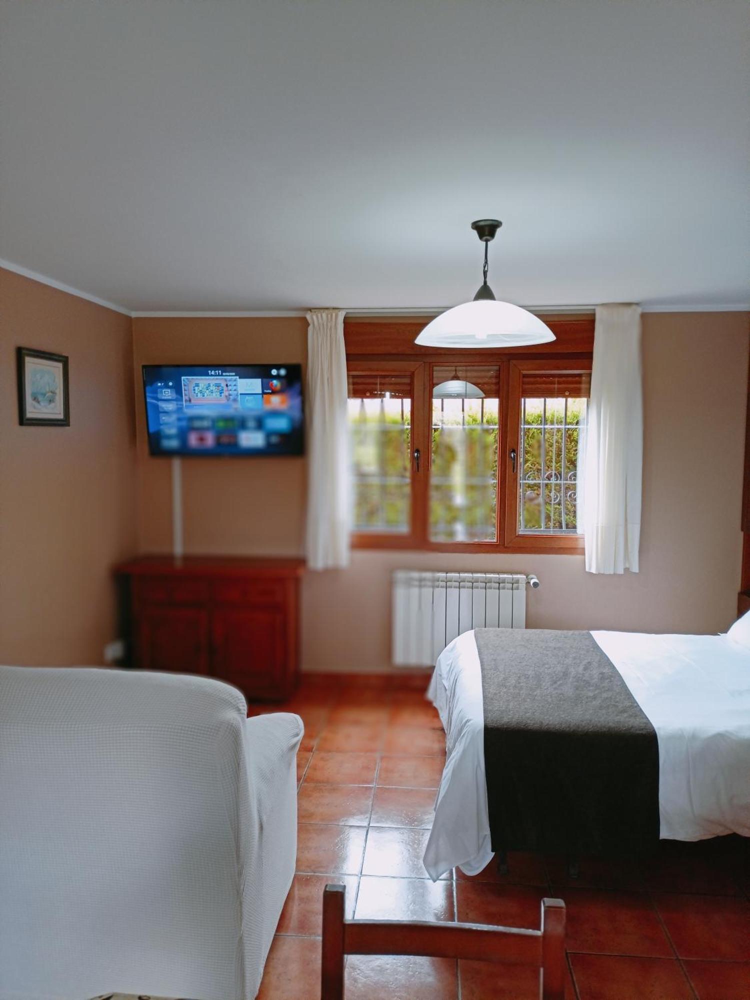 Apartamentos El Castaneu Corao 외부 사진