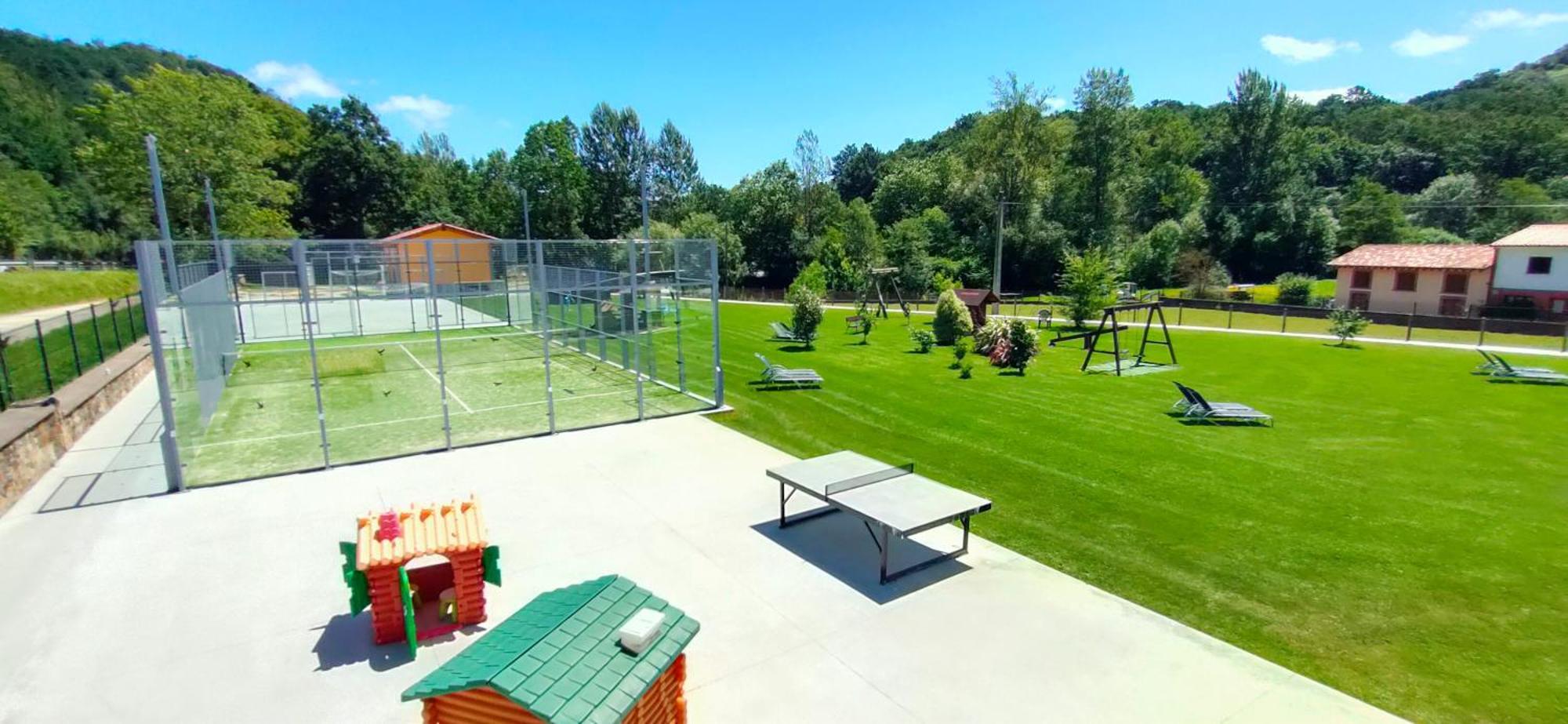 Apartamentos El Castaneu Corao 외부 사진
